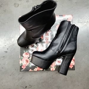 New Jeffery Campbell platform ankle boots
